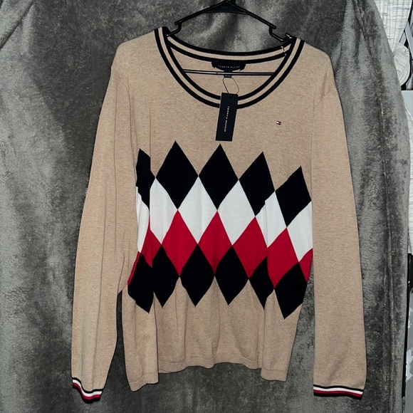 Tommy Hilfiger Top - Picture 1 of 7